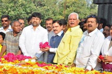 NTR Family Visit to NTR Ghat 2016